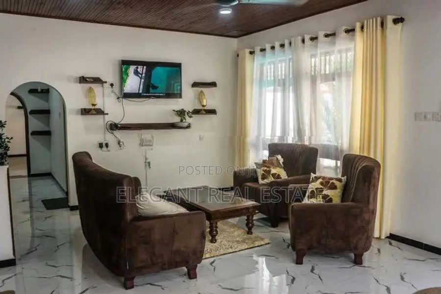 04 Bedroom Furnished Villa For Sale in Mirissa (A6554)