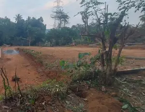 Land For Sale in Kosgama