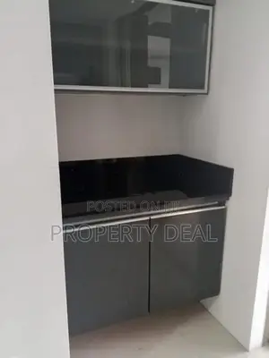 The Monarch Penthouse for Rent – Colombo 03 - PDA284