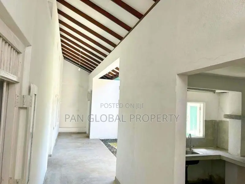 Bungalow for Sale in Galle Fort