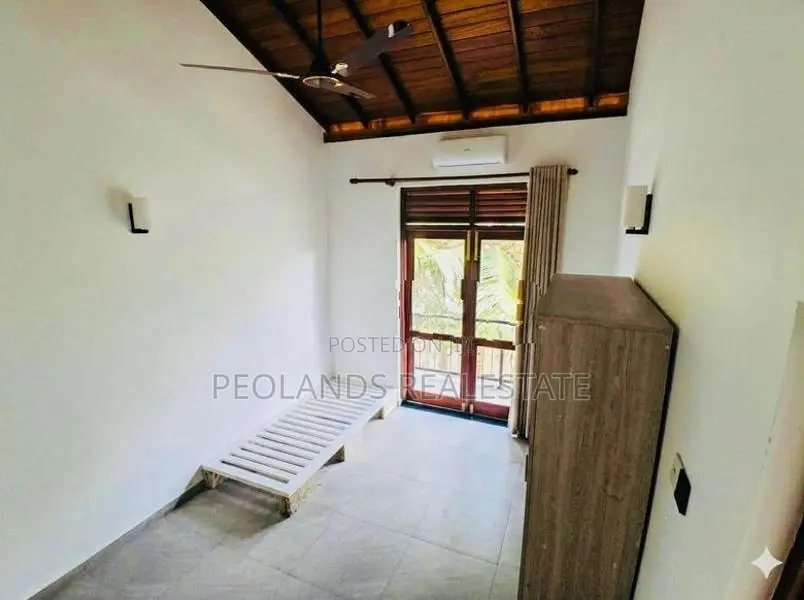 (RR533) Newly Built Two Storey House for Rent in Wadduwa