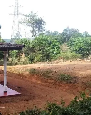 Land For Sale in Kosgama