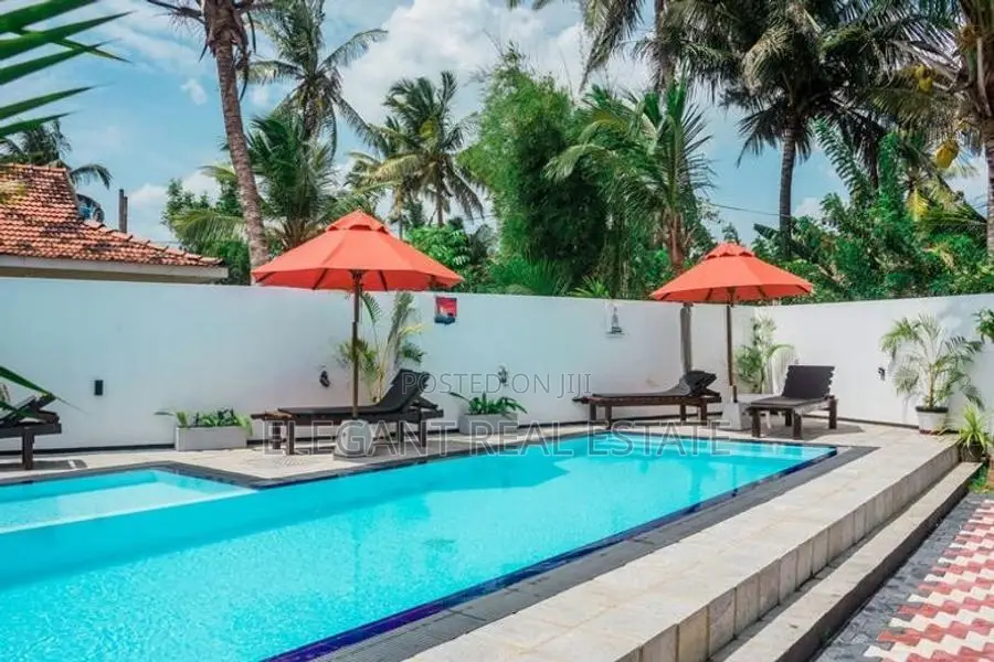 04 Bedroom Furnished Villa For Sale in Mirissa (A6554)