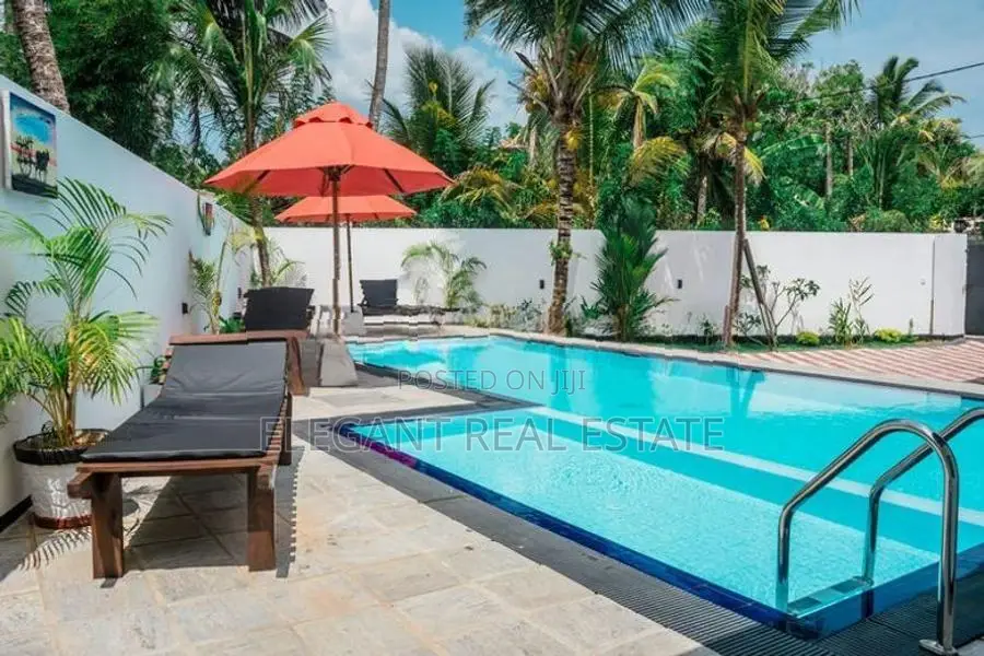 04 Bedroom Furnished Villa For Sale in Mirissa (A6554)