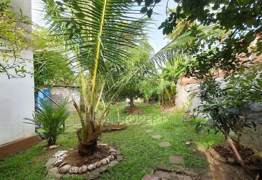 House for Sale in St. Anthony’s Rd, Kanuwana, Ja-Ela.
