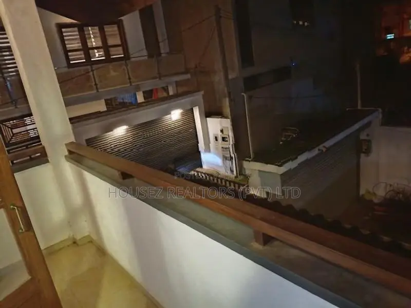 4 Br Two-Story House for Sale – Dehiwala