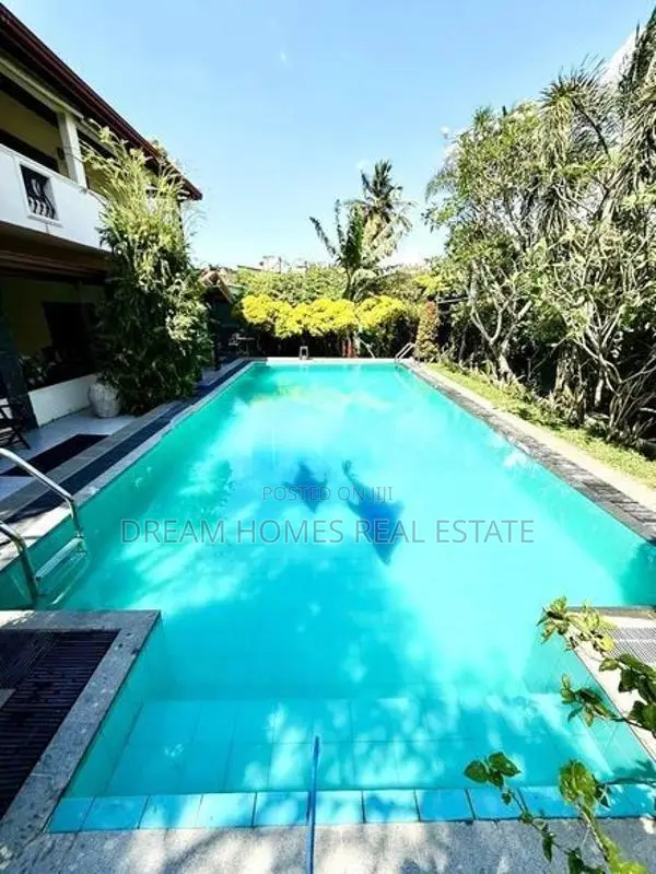 5-Bedroom Luxury House – Moratuwa