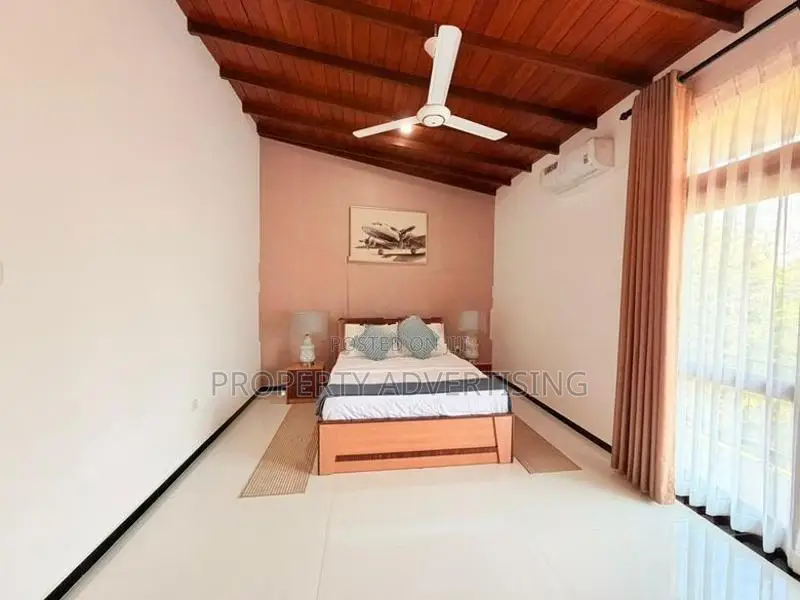 Pelawatta Newly Build Fully Furnished 3 Story House For Sale