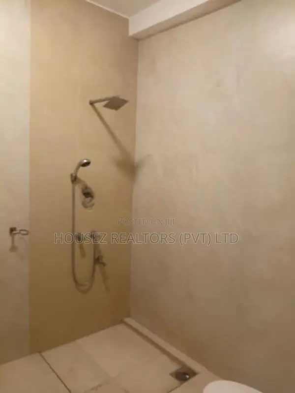 4 Br Two-Story House for Sale – Dehiwala