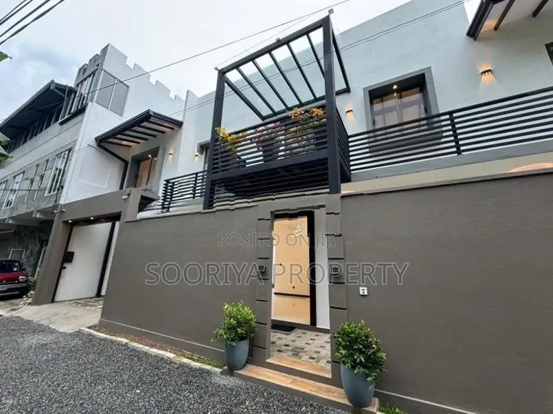 Beautiful Brand New House for Sale in Kottawa