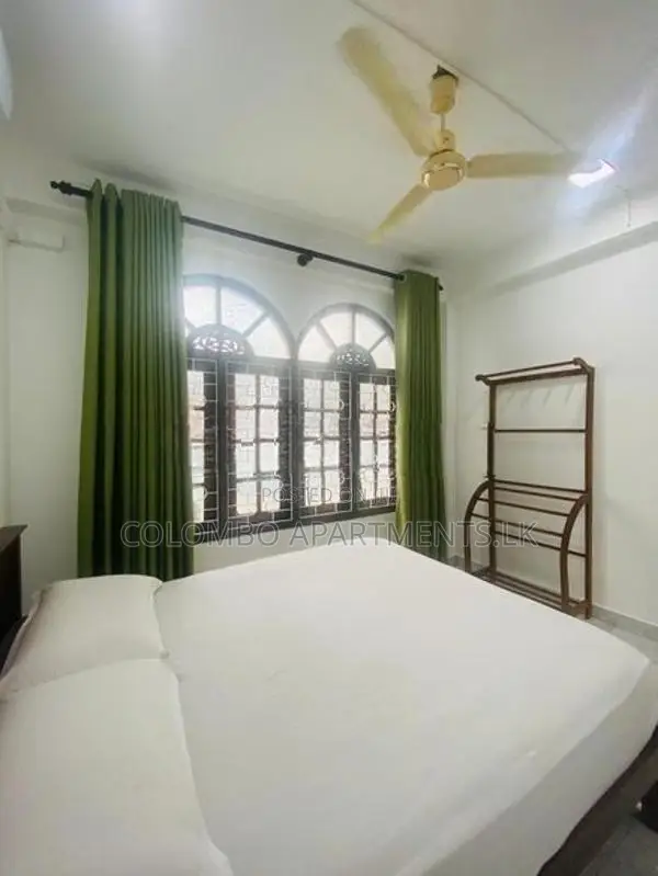 Well-Maintained Apartment for Long-Term Rent in Colombo 06. (CSPL301)