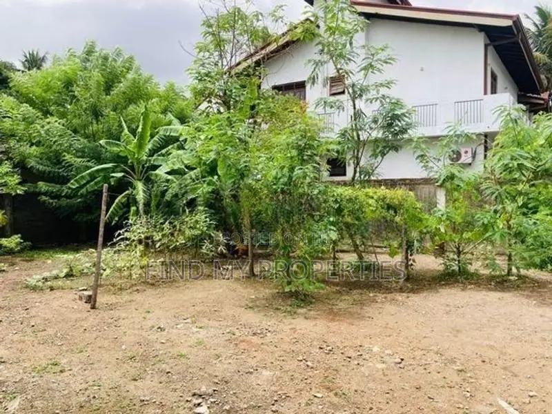 Land for Sale in Kelaniya