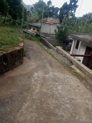 Land in Gampola Town Area