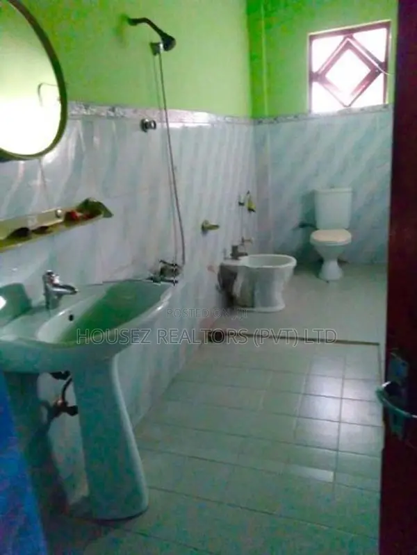 Spacious 25-Perch Property for Sale in Wattala