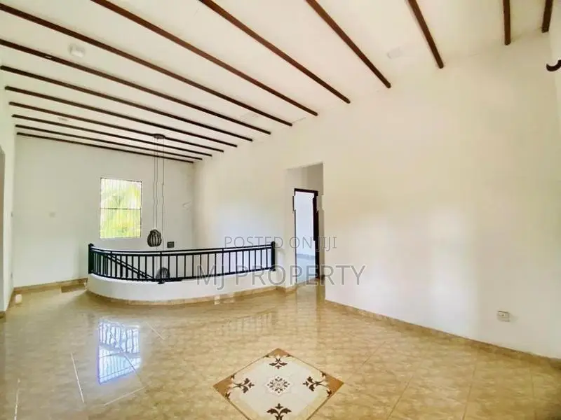 ( YS-1008) Valuable Two Storey House Sale in Homagama