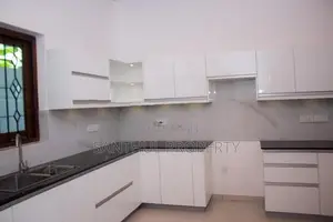 Super Luxury Two-Story House with Annex for Sale – Boralesgamuwa