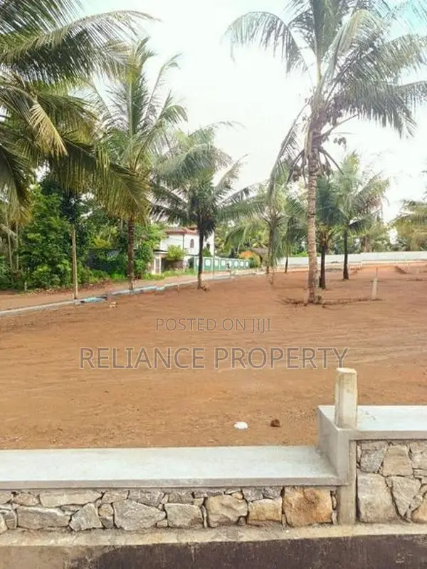 Land for Sale in Homagama