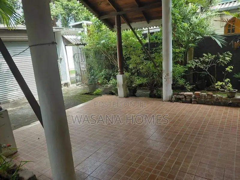 House for Sale Boralesgamuwa