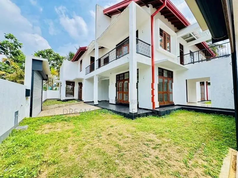 Luxury 4BR Home for Sale in Summer Field Boralesgamuwa