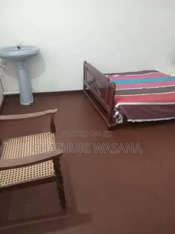 Room for Rent at Mount Lavinia