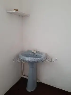 Room for Rent at Mount Lavinia
