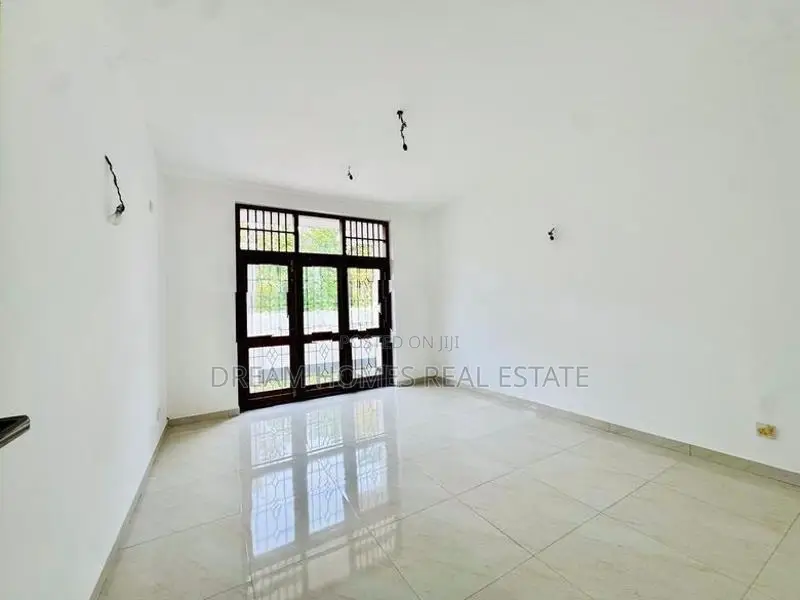 Luxury 4BR Home for Sale in Summer Field Boralesgamuwa