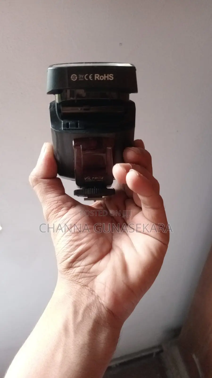 Sell DSLR Camera