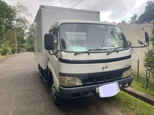 Toyota Dyna 2006 Lorry (Used)