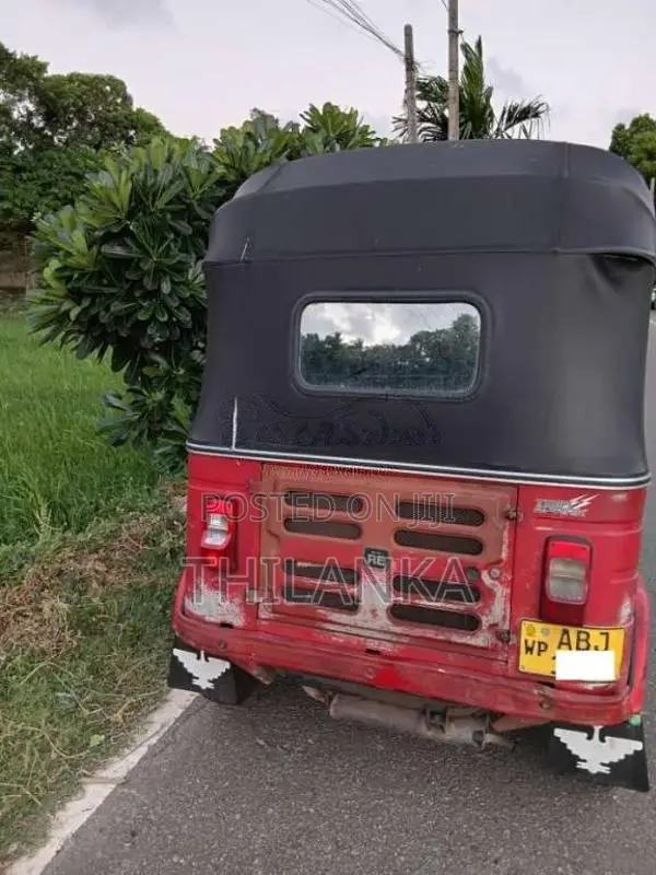 Bajaj RE 2015 Three Wheel (Used)