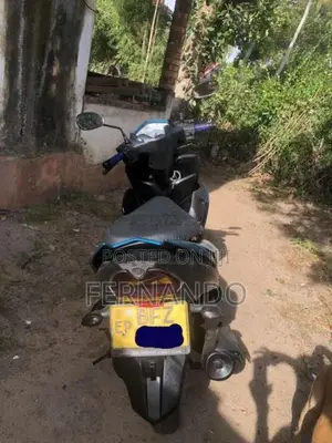 Yamaha ZR 2017 Motorbike (Used)