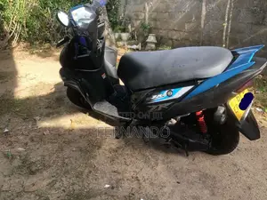 Yamaha ZR 2017 Motorbike (Used)