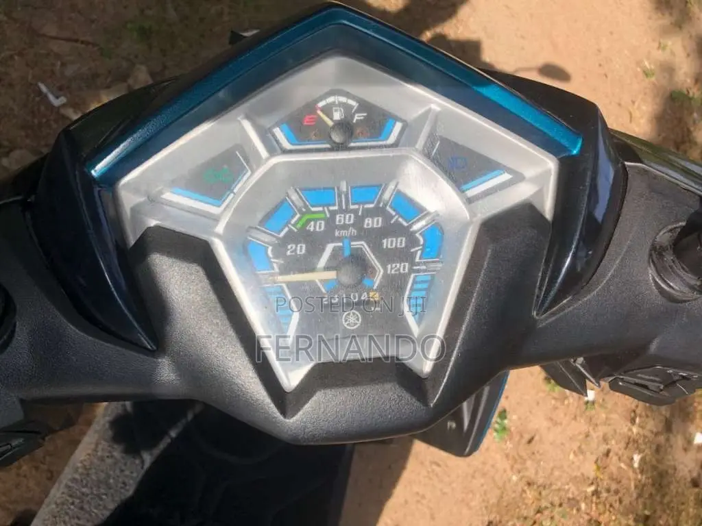 Yamaha ZR 2017 Motorbike (Used)