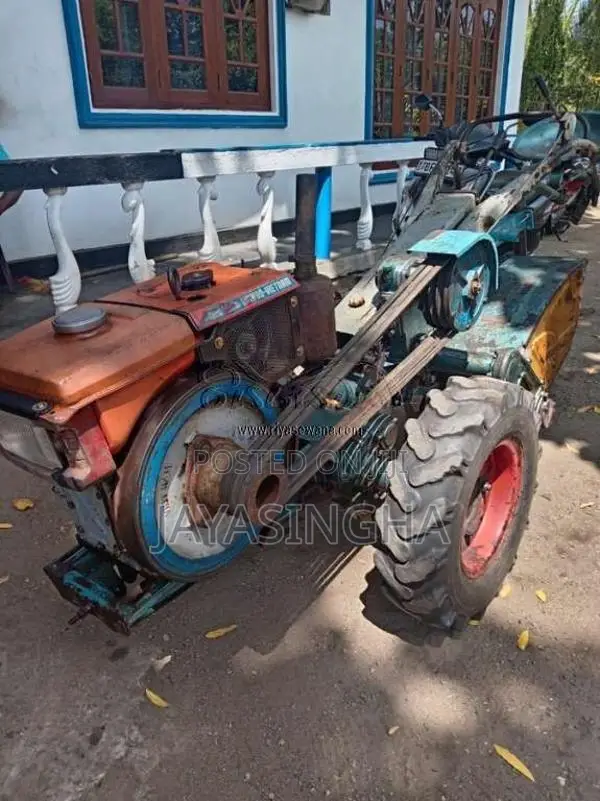 Kubota Kubota 2012 Tractor (Used)