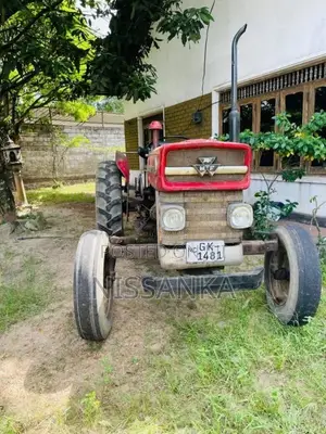 Massey-Ferguson Dl 135 2001 Tractor (Used)