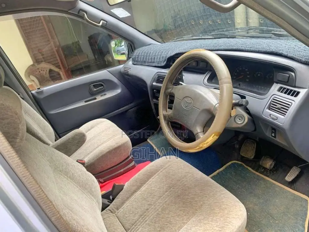 Toyota TownAce 1997 Van (Used)