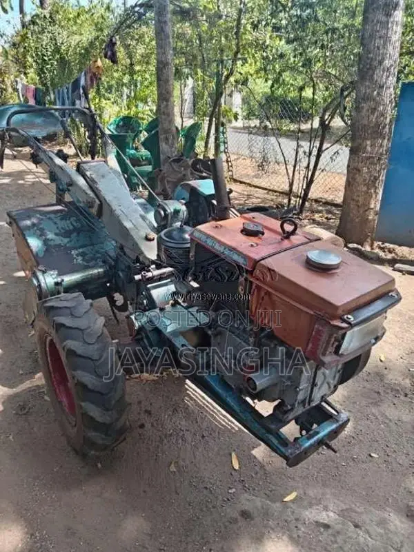 Kubota Kubota 2012 Tractor (Used)