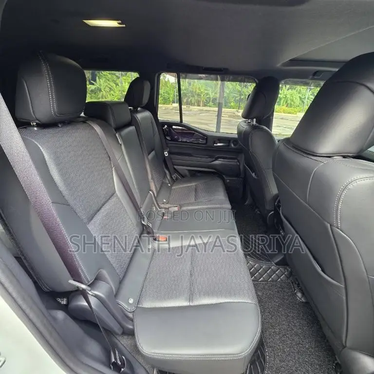 Toyota LAND CRUISER LC250 2025 SUV (Used)