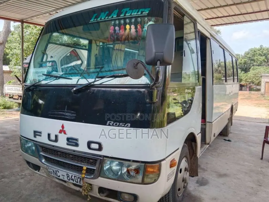 Mitsubishi Rosa 2007 Bus (Used)