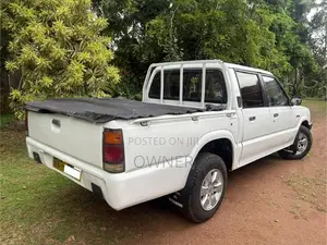 Mazda B2200 1994 Pickup (Used)