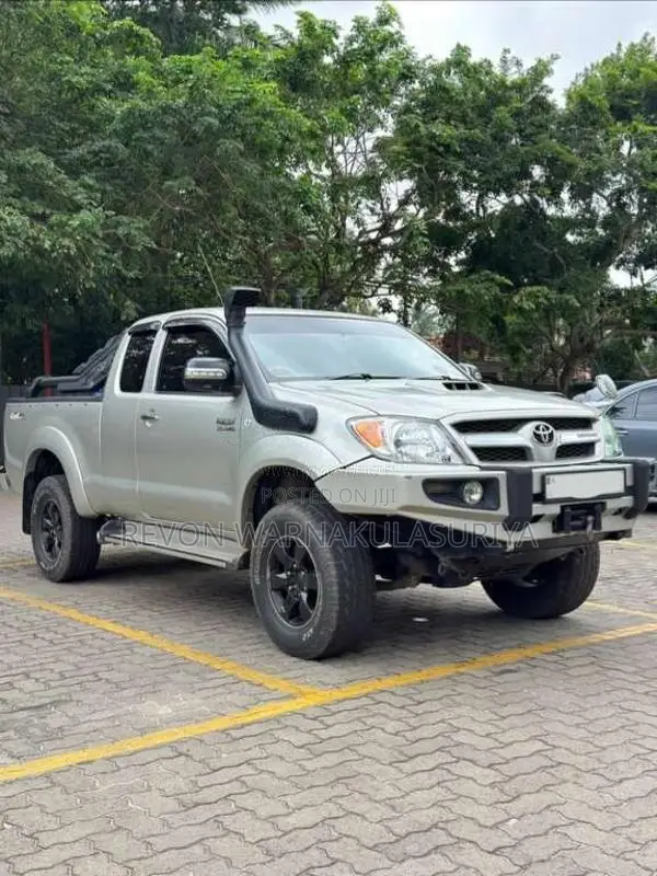 Toyota Hilux 2008 Pickup (Used)
