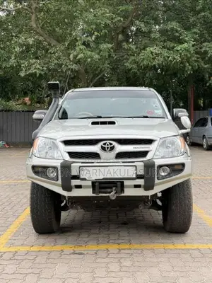 Toyota Hilux 2008 Pickup (Used)