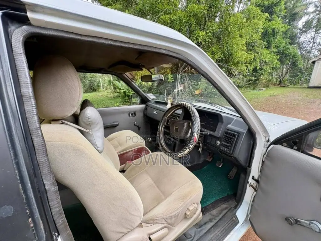 Mazda B2200 1994 Pickup (Used)