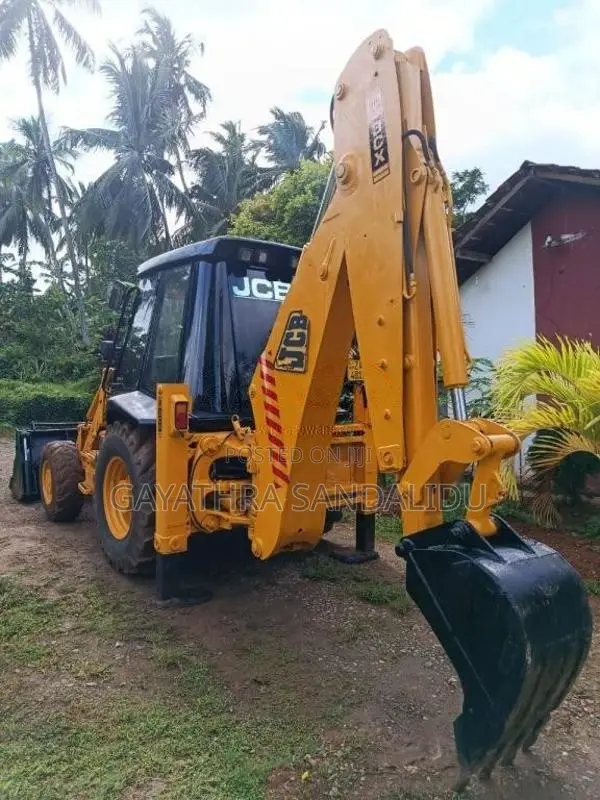 JCB 12 3CX 1998 Heavy-Duty (Used)