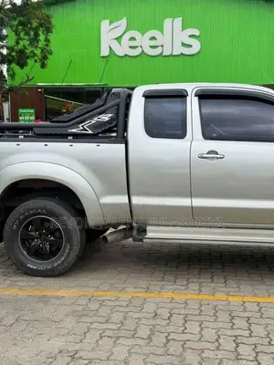 Toyota Hilux 2008 Pickup (Used)