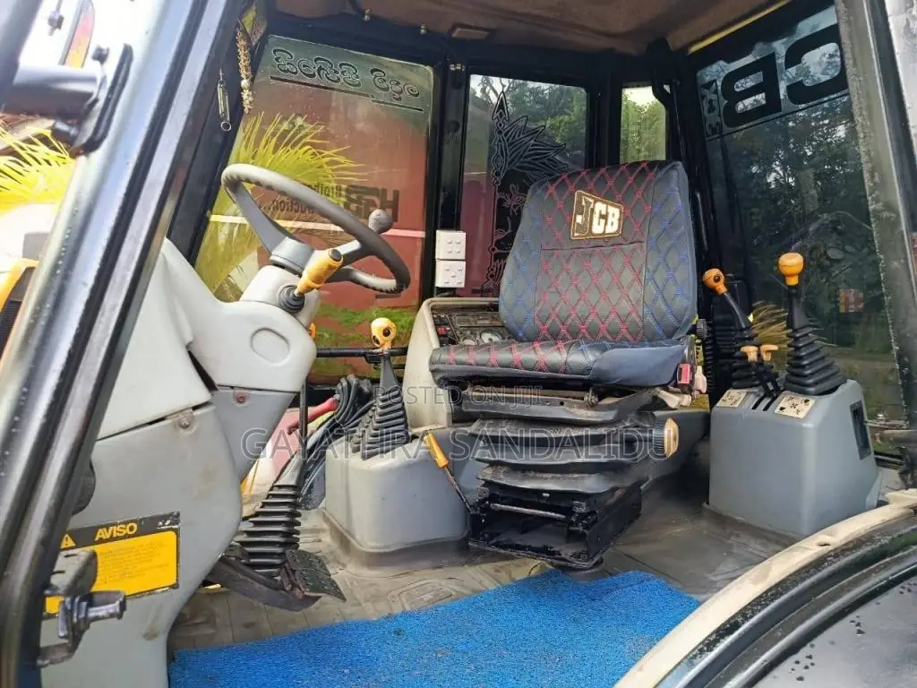 JCB 12 3CX 1998 Heavy-Duty (Used)