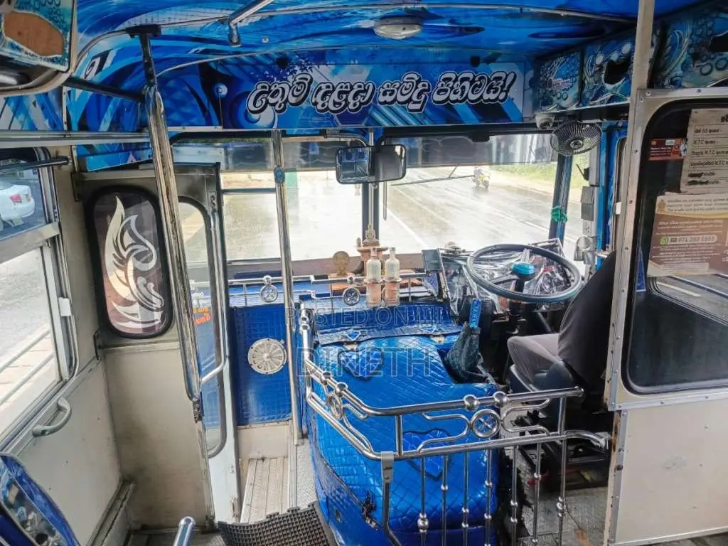 Ashok-Leyland Viking 2014 Bus (Used)