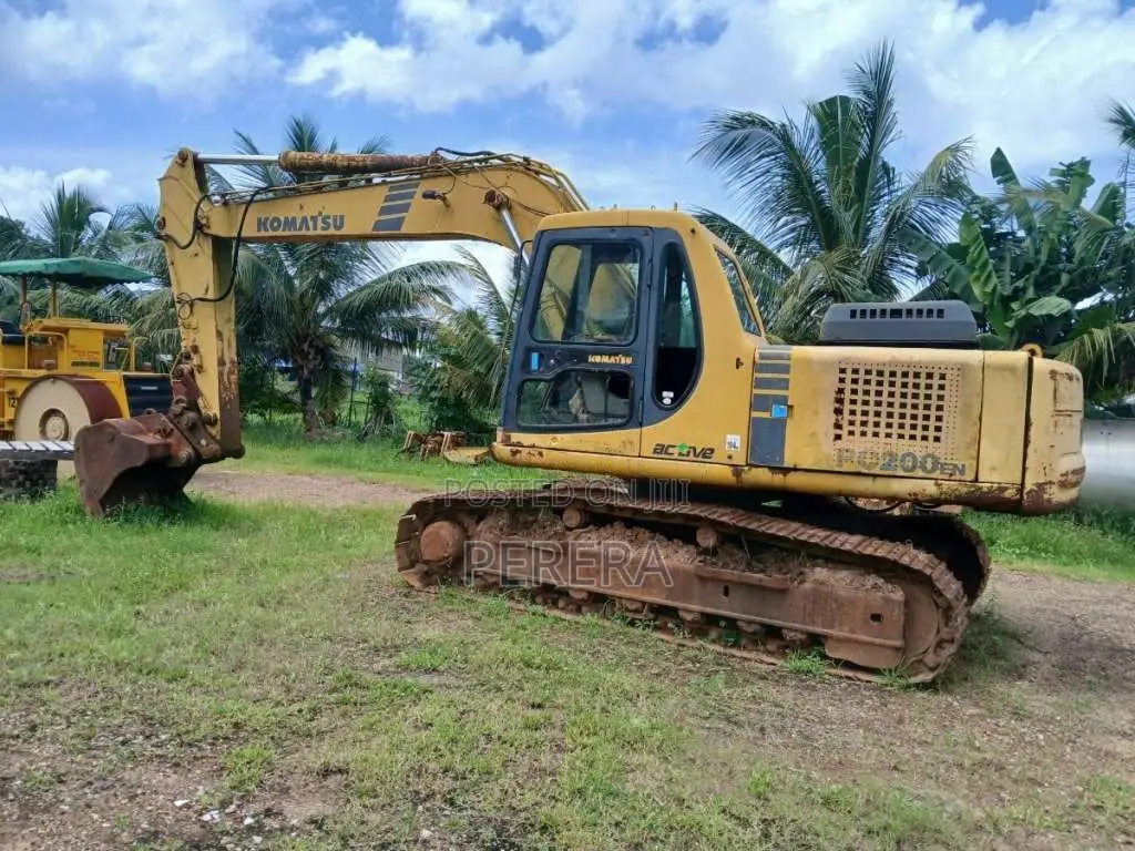 Komatsu PC 2004 Heavy-Duty (Used)
