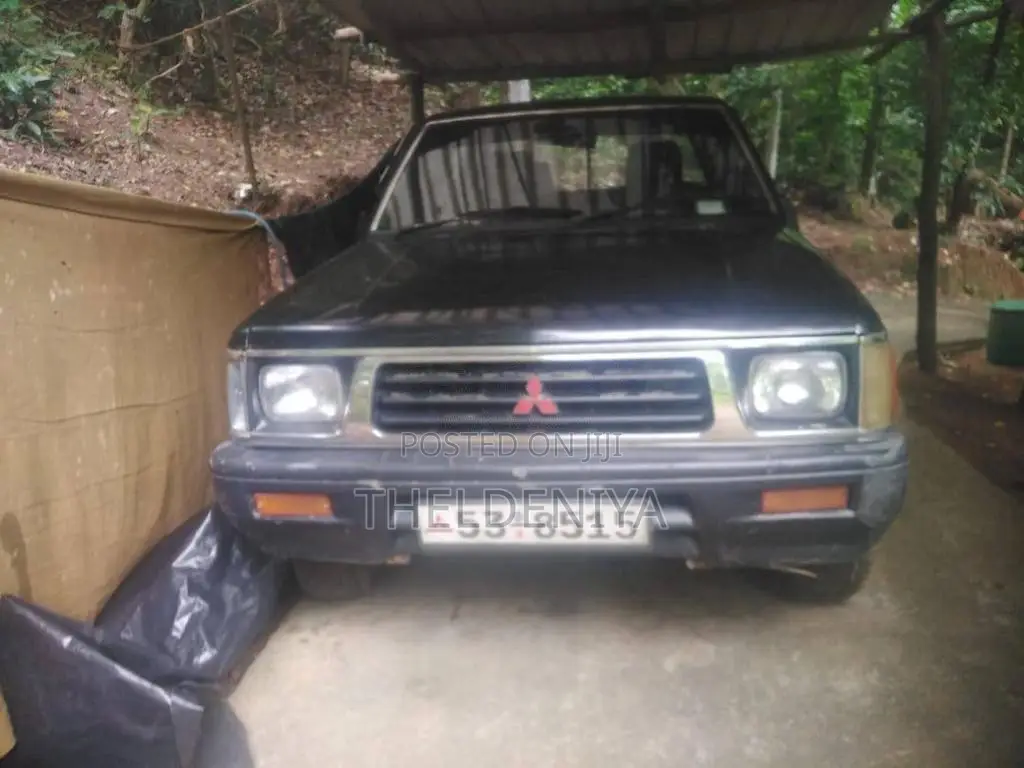 Mitsubishi L200 1992 Pickup (Used)