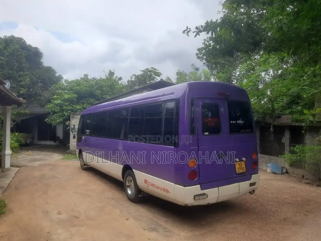 Mitsubishi Rosa 2009 Bus (Used)