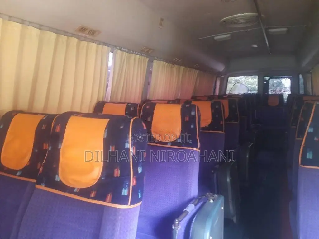 Mitsubishi Rosa 2009 Bus (Used)